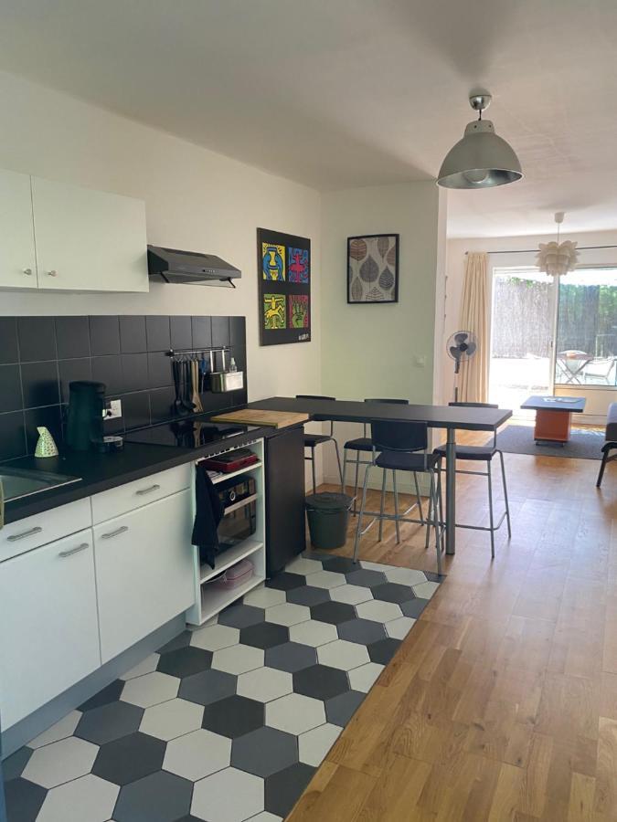 Grand Studio De 38M2 Et Cour Independante De 25M2 Dont Wifi Et Netflix Appartement Montpellier Buitenkant foto