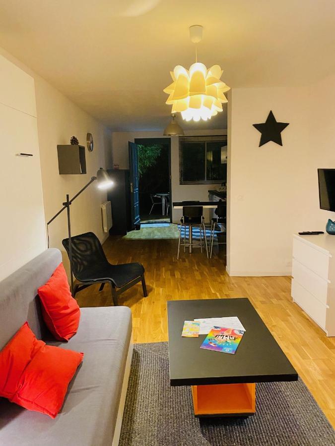 Grand Studio De 38M2 Et Cour Independante De 25M2 Dont Wifi Et Netflix Appartement Montpellier Buitenkant foto