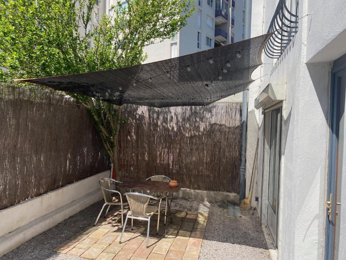 Grand Studio De 38M2 Et Cour Independante De 25M2 Dont Wifi Et Netflix Appartement Montpellier Buitenkant foto